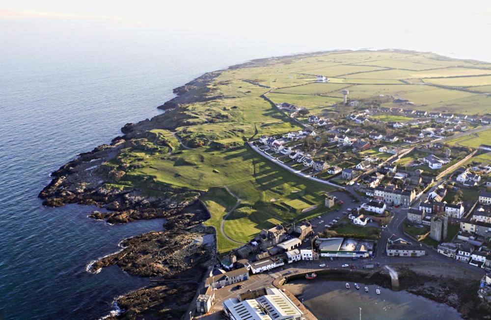Fitzy'S Bunker - Modern Beach Apartment Ardglass Exteriér fotografie