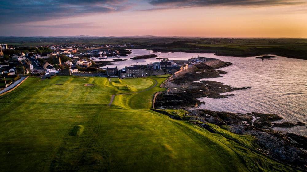 Fitzy'S Bunker - Modern Beach Apartment Ardglass Exteriér fotografie
